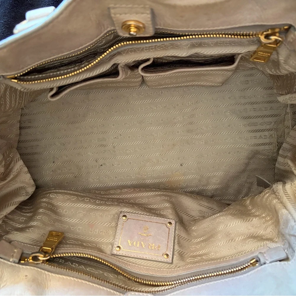 Prada Vitello Shine Leather Satchel with Shoulder Strap - Picture 7 of 16